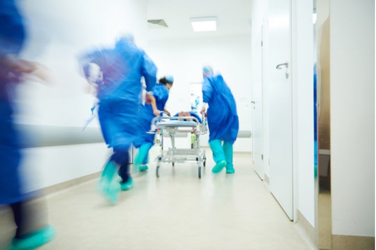 24/7 Emergency & Surgery Service